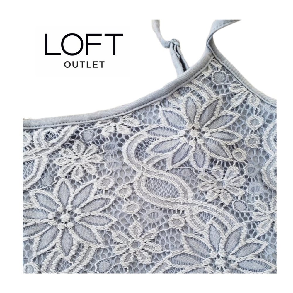 NEW Embroidered Lace Scoop Neck beatiful blue Cami Loft SZ LG - Picture 2 of 7